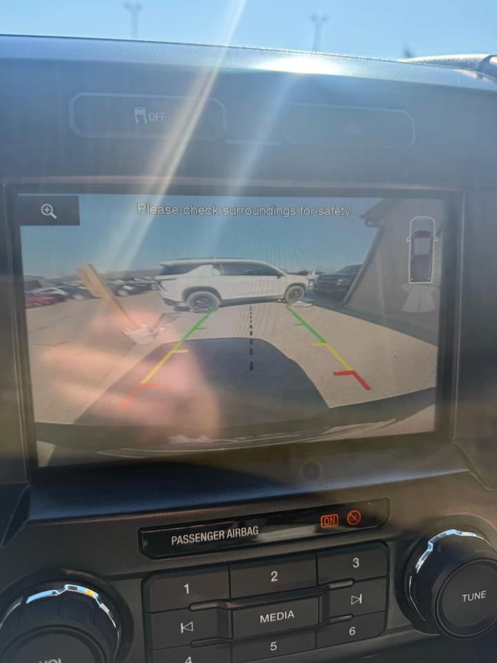 Ford F-150 XL SuperCrew 5.5-ft. Bed 4WD 2015