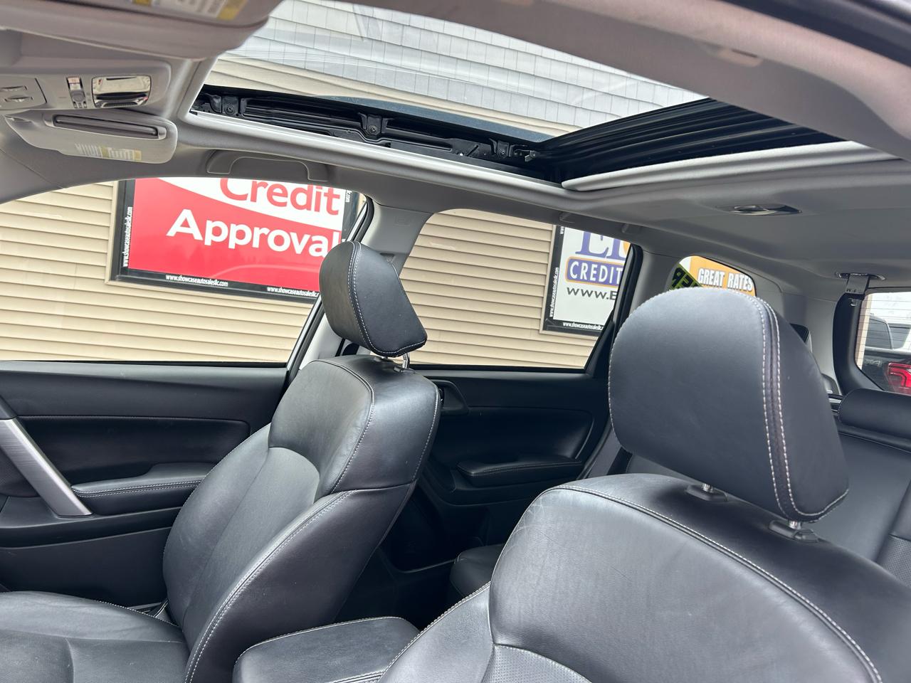 Subaru Forester 2.5i Touring 2016