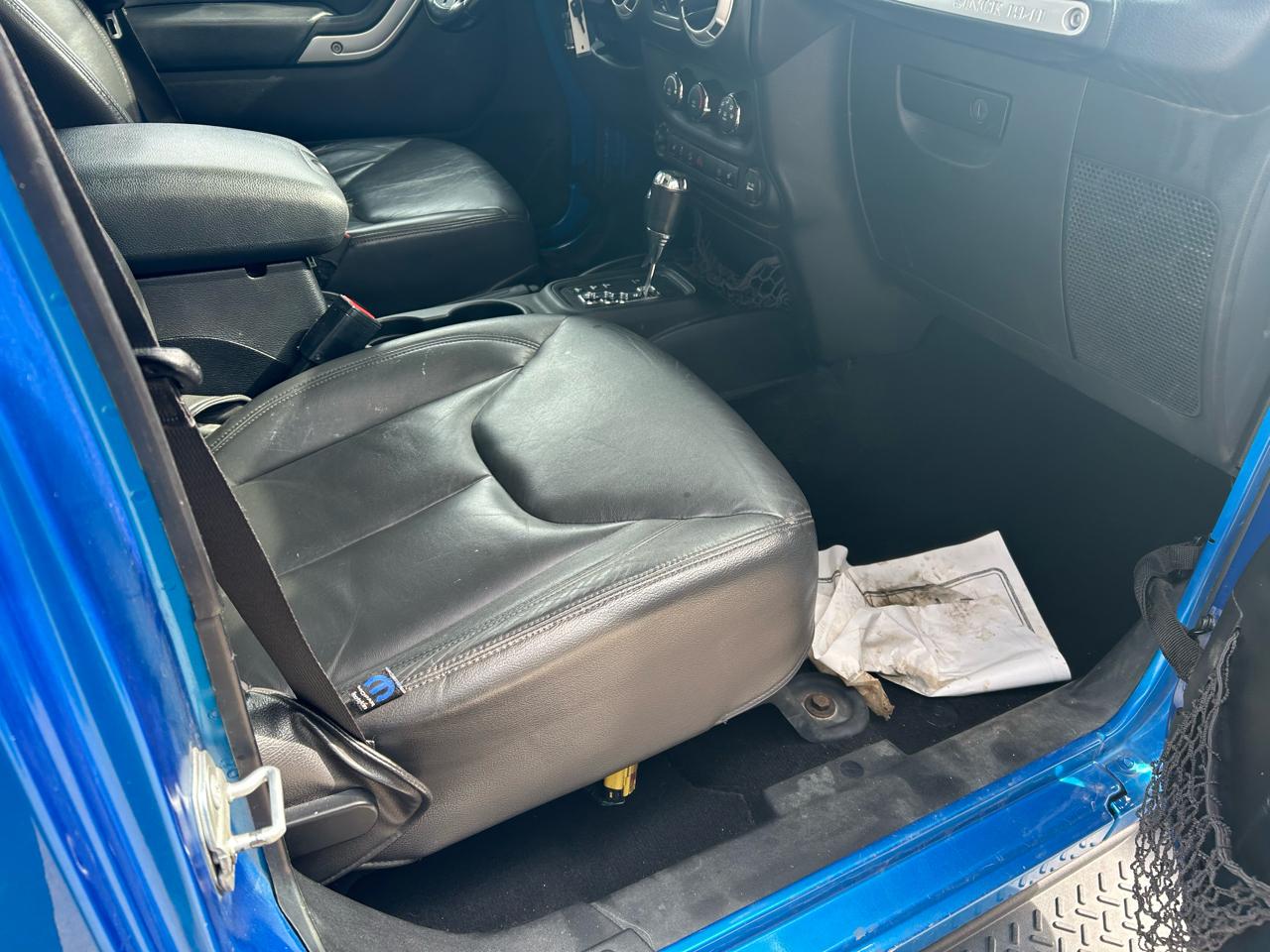 Jeep Wrangler Unlimited Sahara 4WD 2015