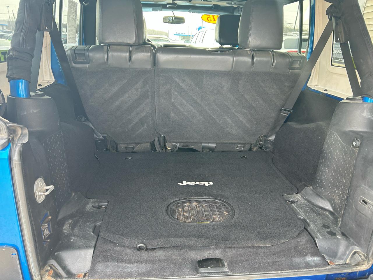 Jeep Wrangler Unlimited Sahara 4WD 2015