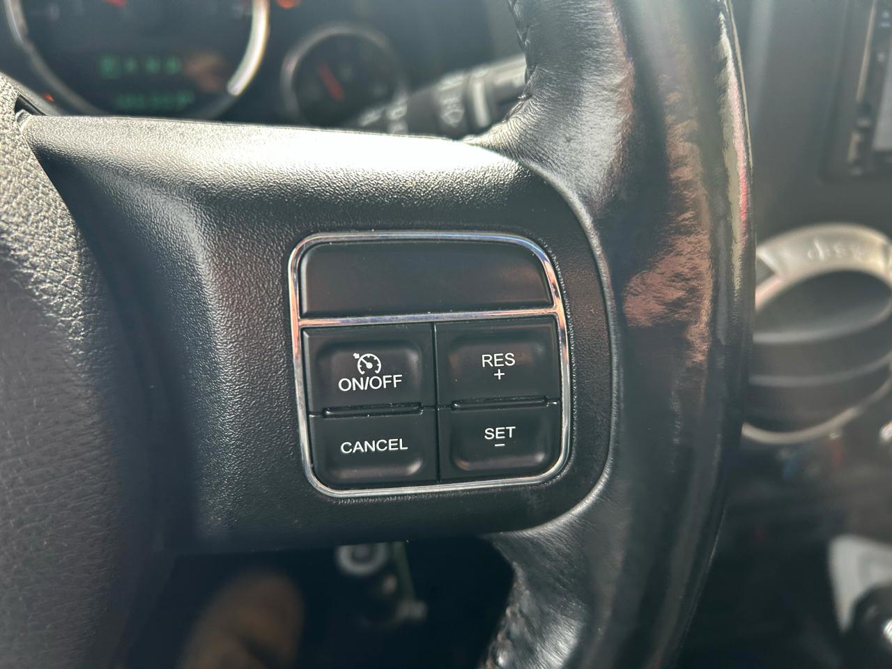 Jeep Wrangler Unlimited Sahara 4WD 2015