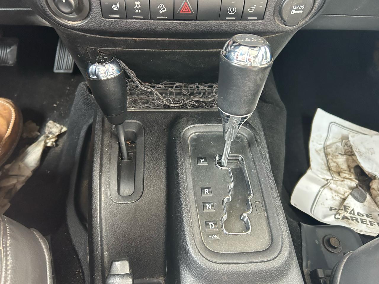 Jeep Wrangler Unlimited Sahara 4WD 2015