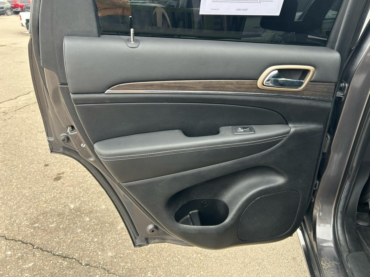 Jeep Grand Cherokee Overland 4WD 2014