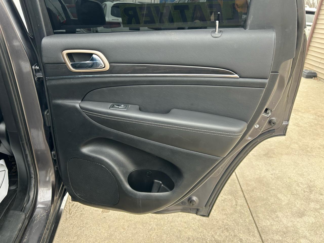 Jeep Grand Cherokee Overland 4WD 2014