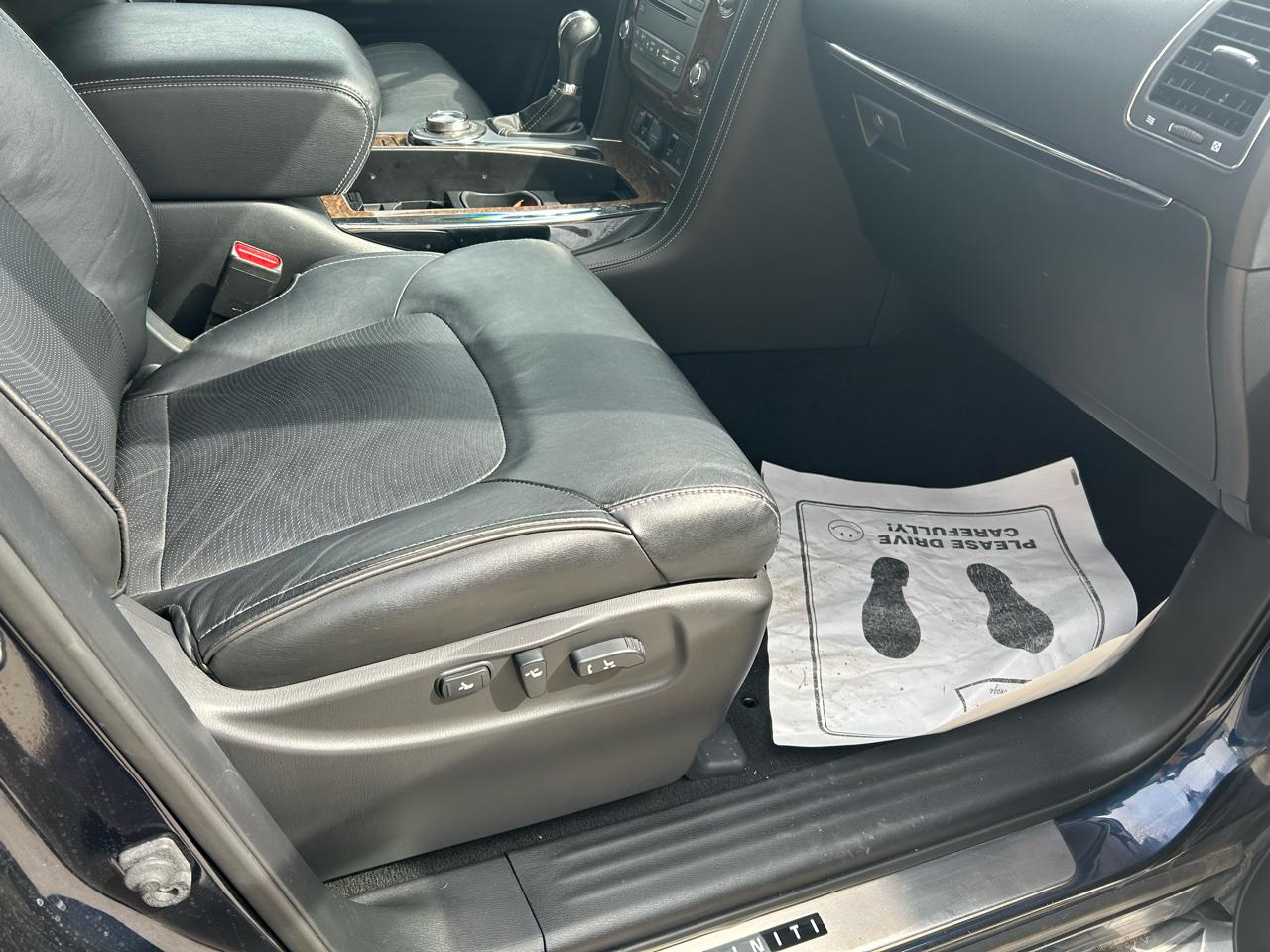 Infiniti QX80 4WD 2015