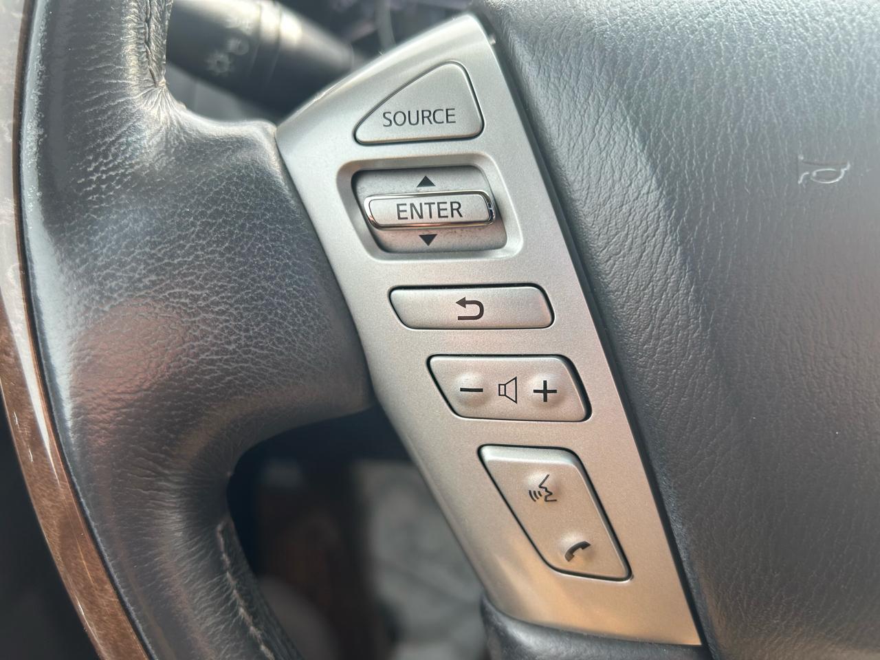 Infiniti QX80 4WD 2015