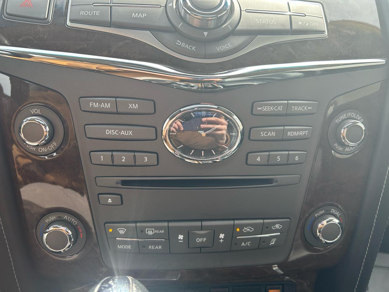 Infiniti QX80 4WD 2015