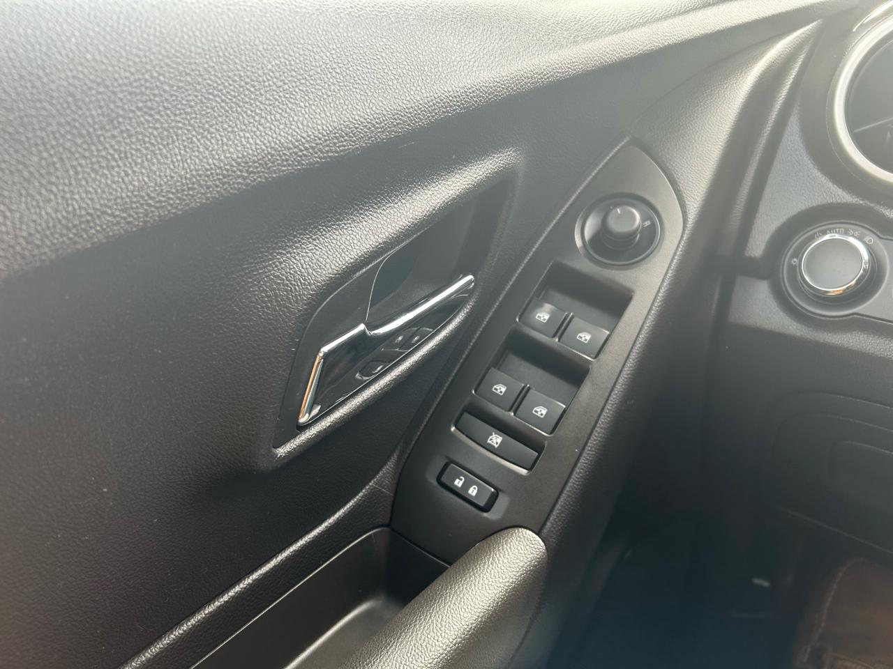 Chevrolet Trax LS FWD 2015