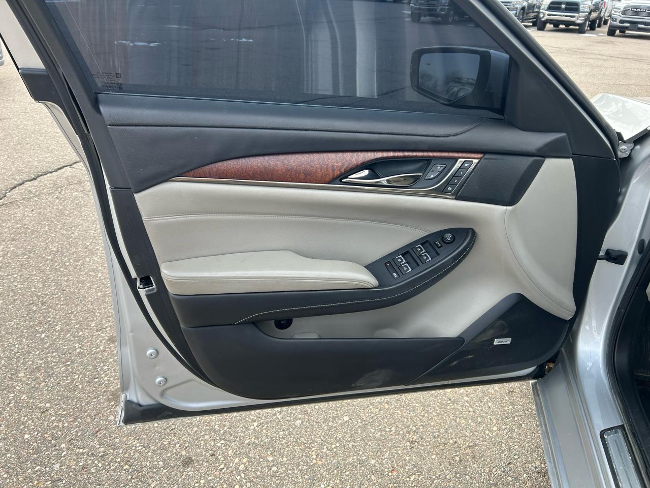 Cadillac CTS 2.0L Turbo Luxury AWD 2016