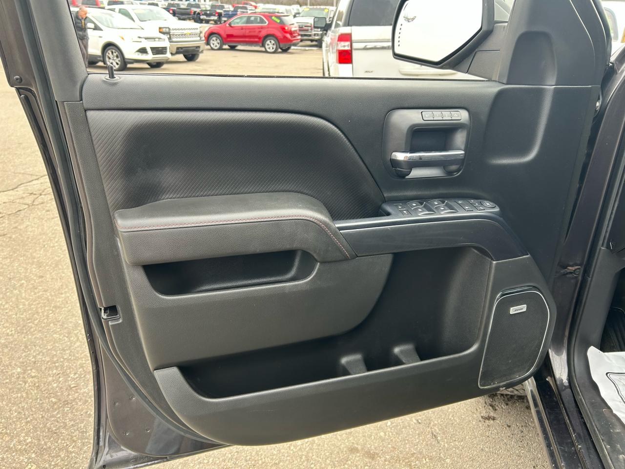 GMC Sierra 1500 SLT Crew Cab Long Box 4WD 2016