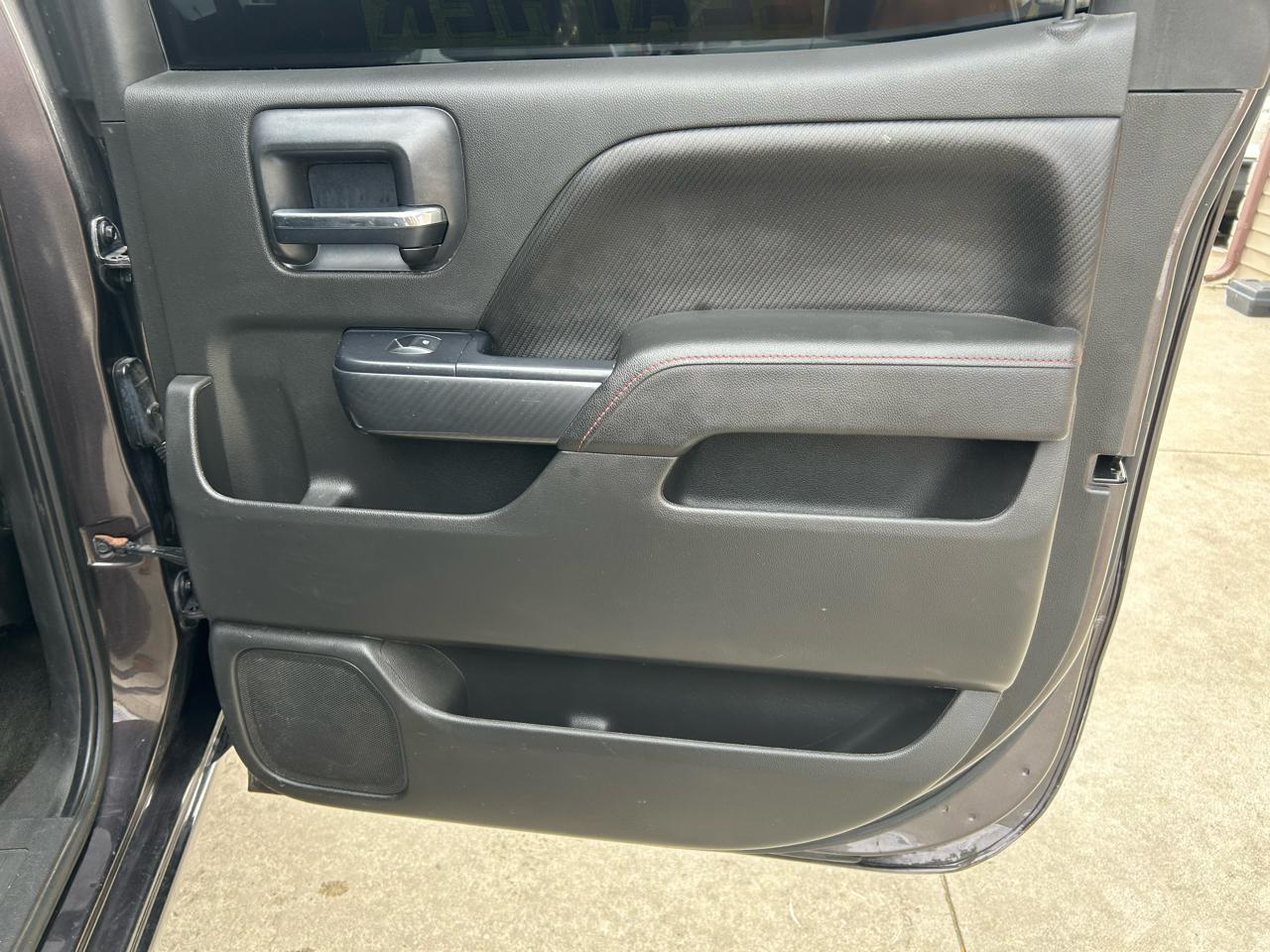 GMC Sierra 1500 SLT Crew Cab Long Box 4WD 2016