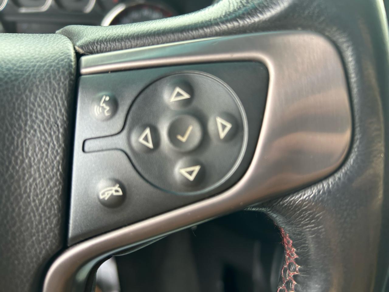 GMC Sierra 1500 SLT Crew Cab Long Box 4WD 2016