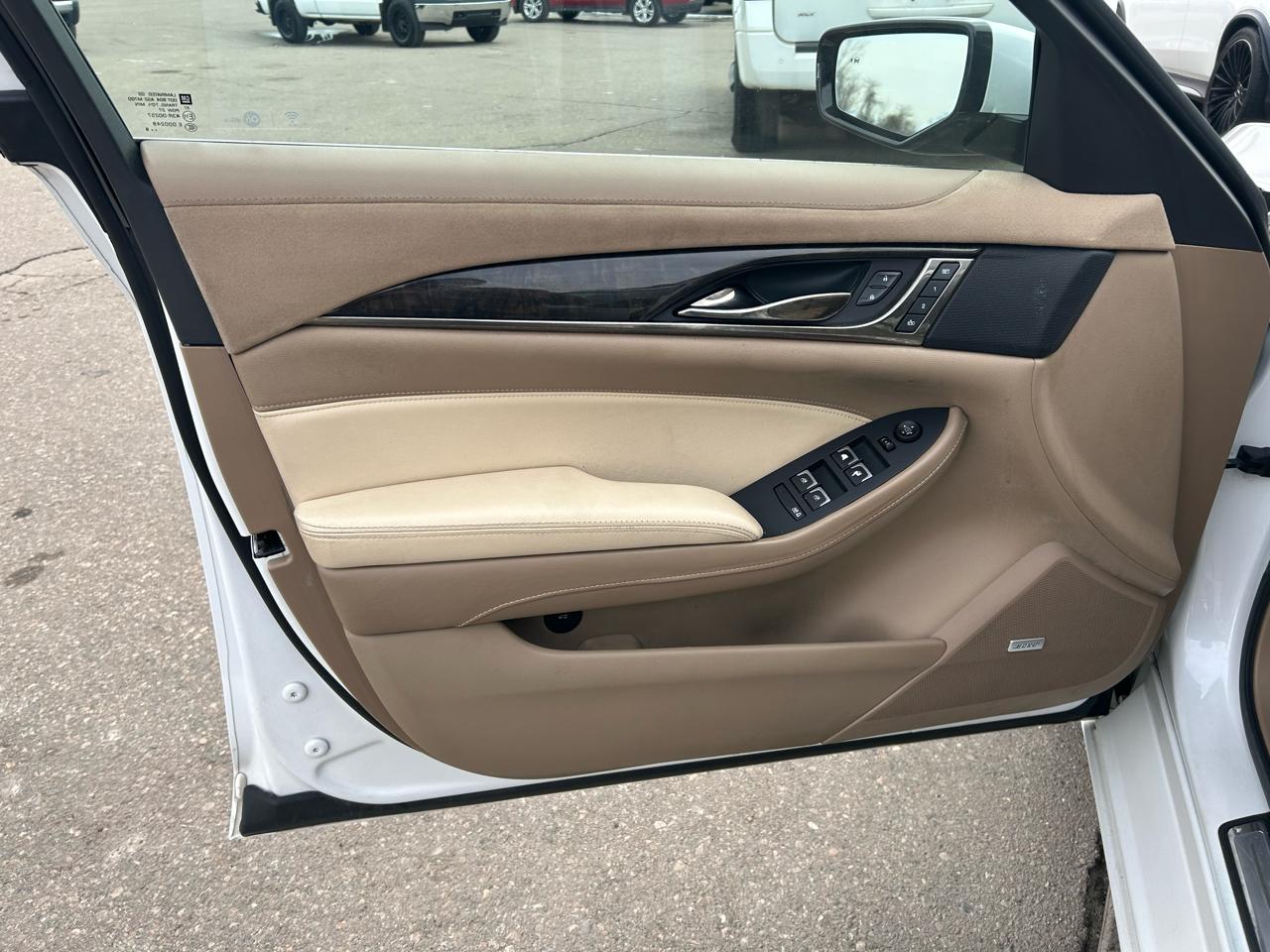 Cadillac CTS 2.0L Turbo Luxury AWD 2016