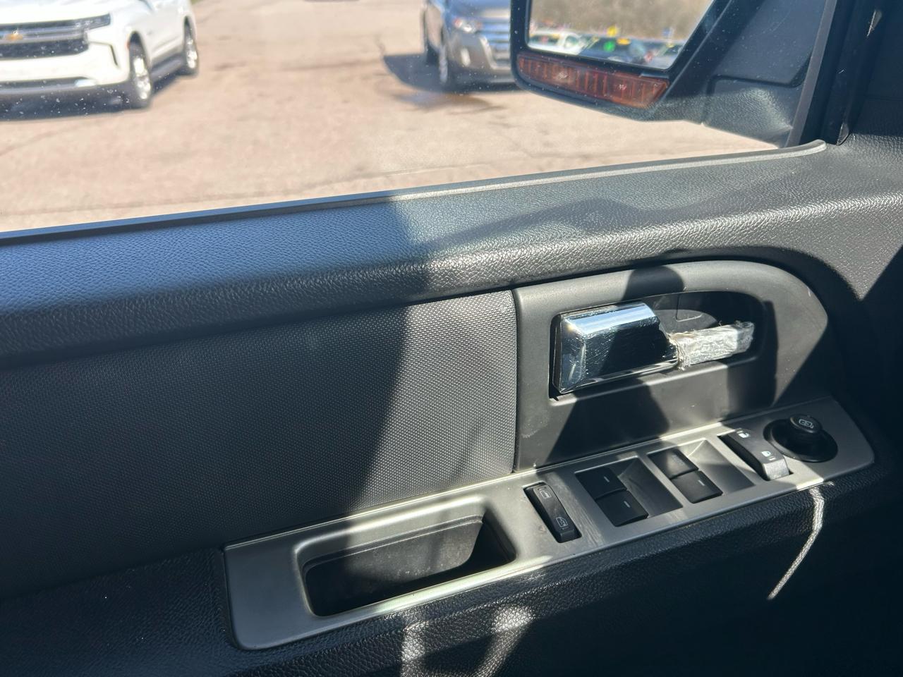 Ford Expedition EL XLT 4WD 2007