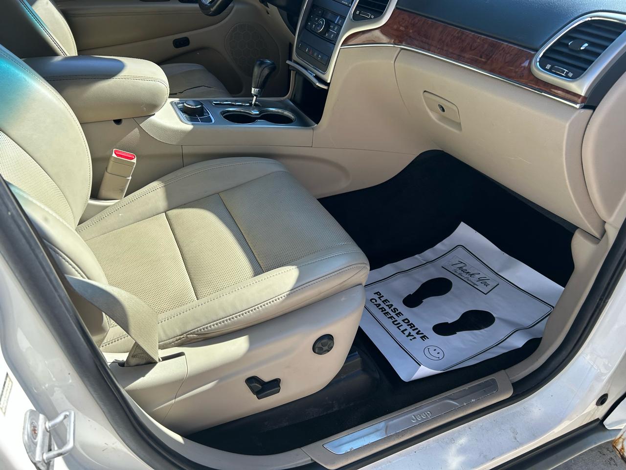 Jeep Grand Cherokee Limited 4WD 2011