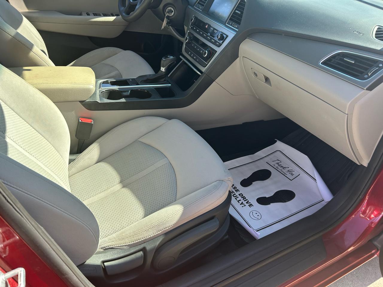 Hyundai Sonata SE 2016