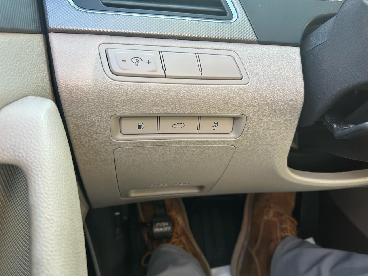 Hyundai Sonata SE 2016