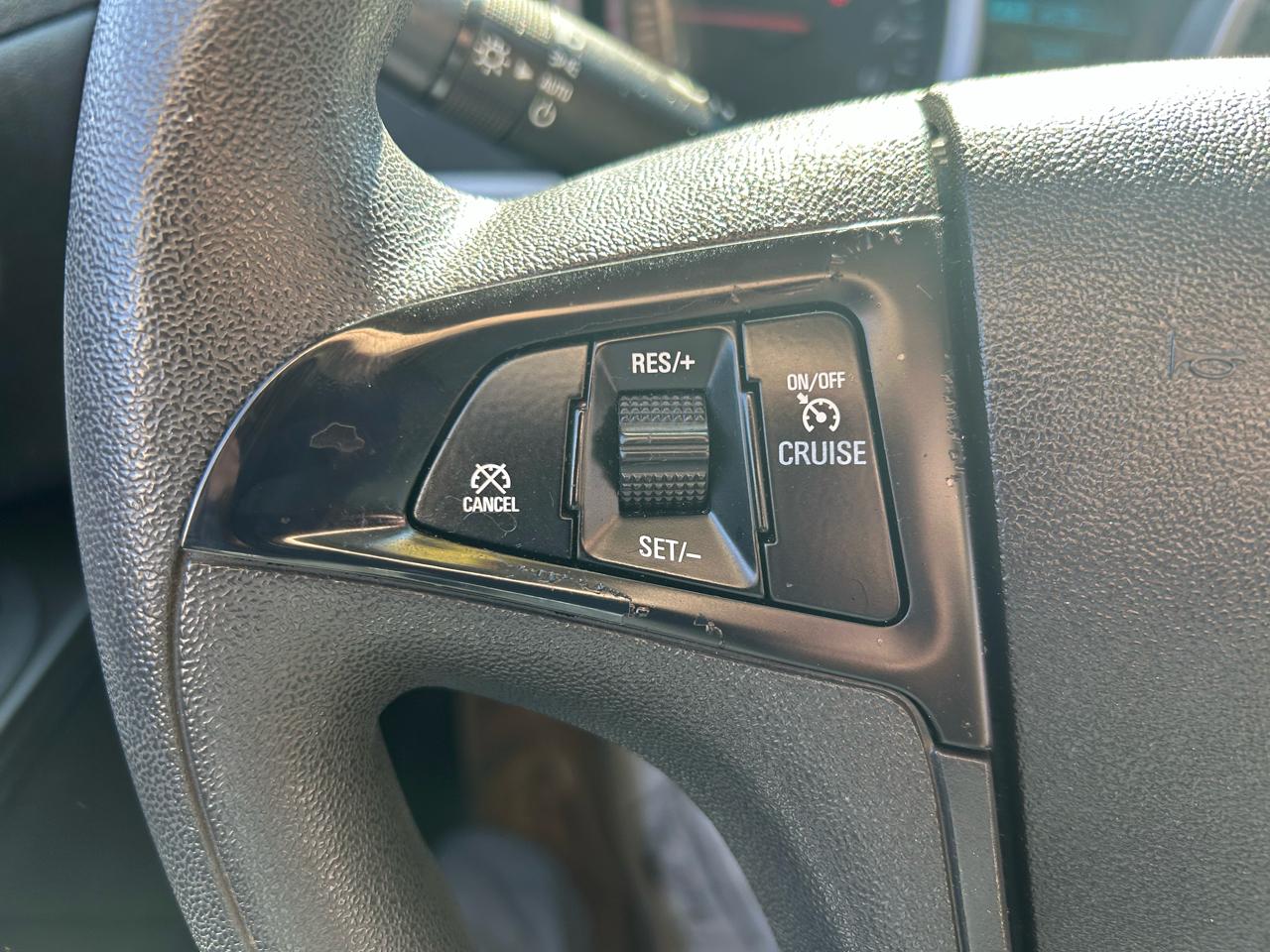 Chevrolet Equinox LS 2WD 2014