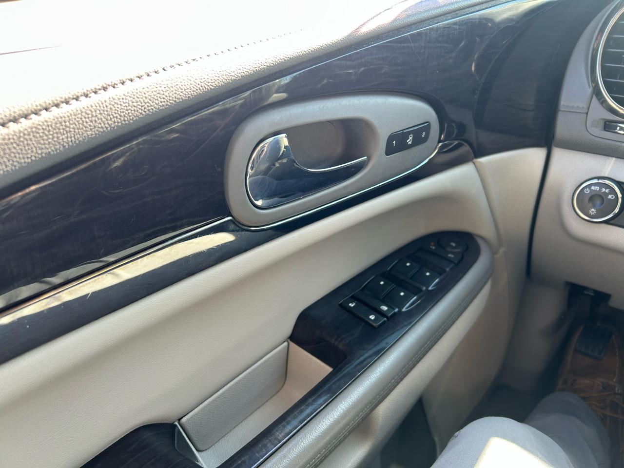 Buick Enclave Leather AWD 2015