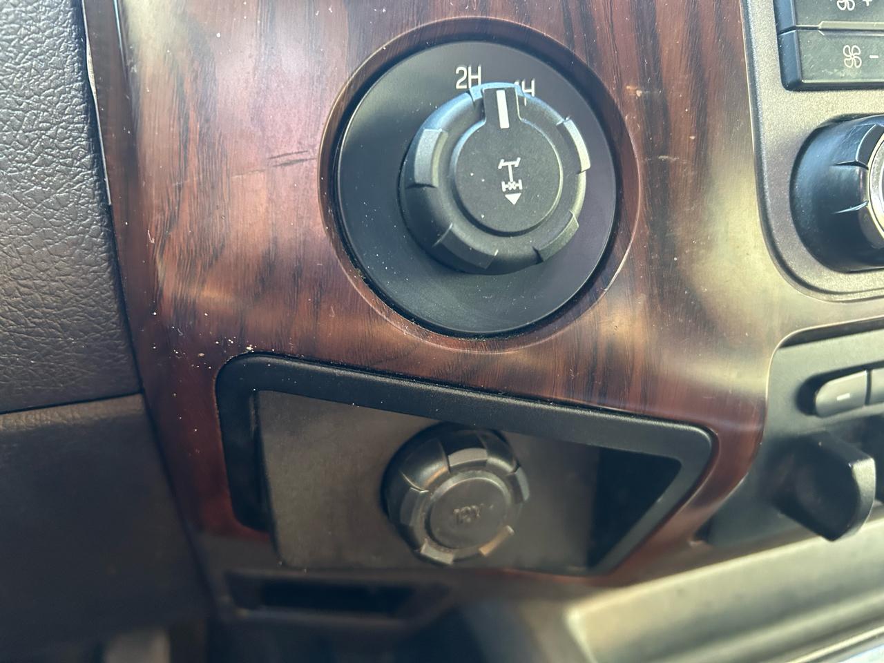 Ford F-350 SD XLT Crew Cab Long Bed 4WD 2011