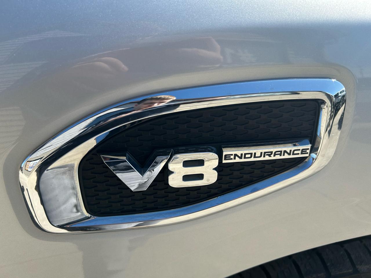 Nissan Titan Platinum Reserve Crew Cab 4WD 2017