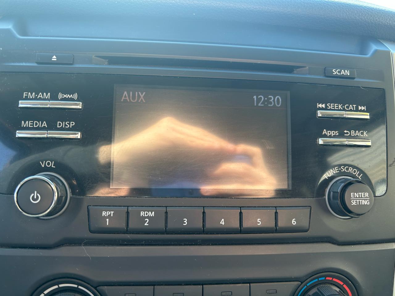 Nissan Titan Platinum Reserve Crew Cab 4WD 2017