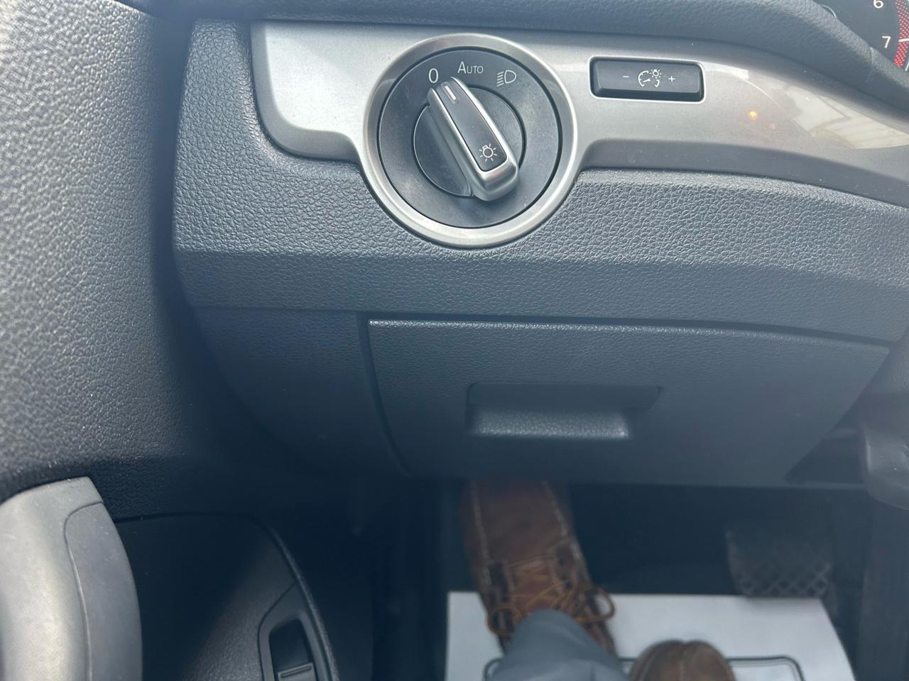 Volkswagen Passat Sport PZEV 5M 2015