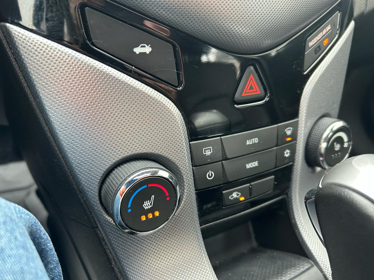 Chevrolet Cruze LTZ Auto 2015