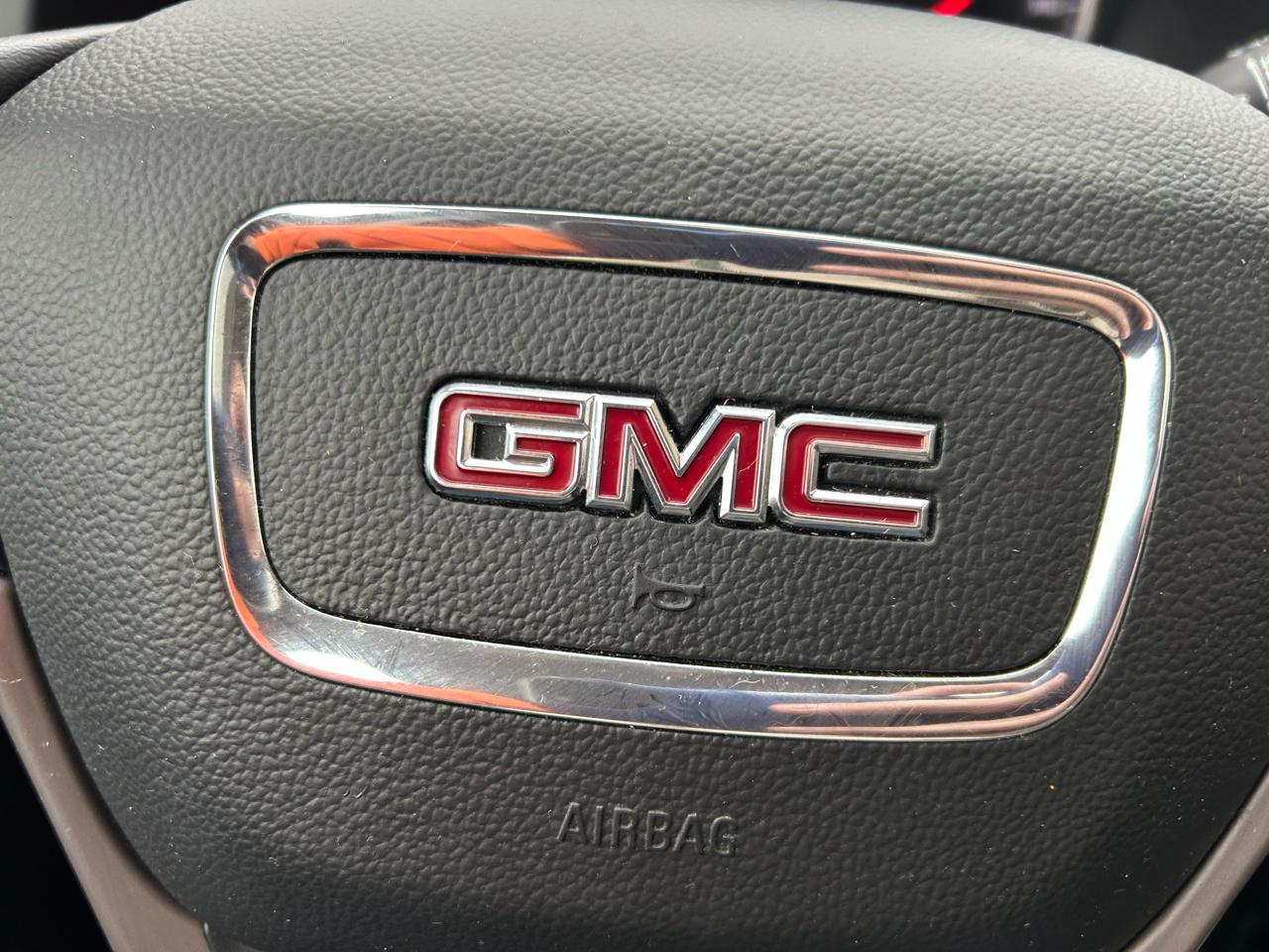 GMC Acadia SLE 2020
