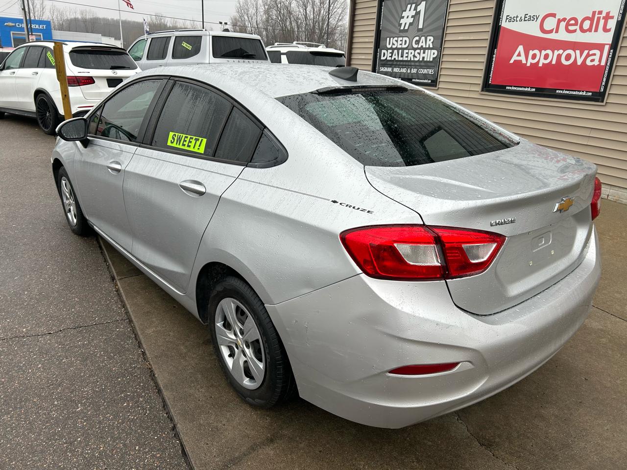 Chevrolet Cruze LS Auto 2018