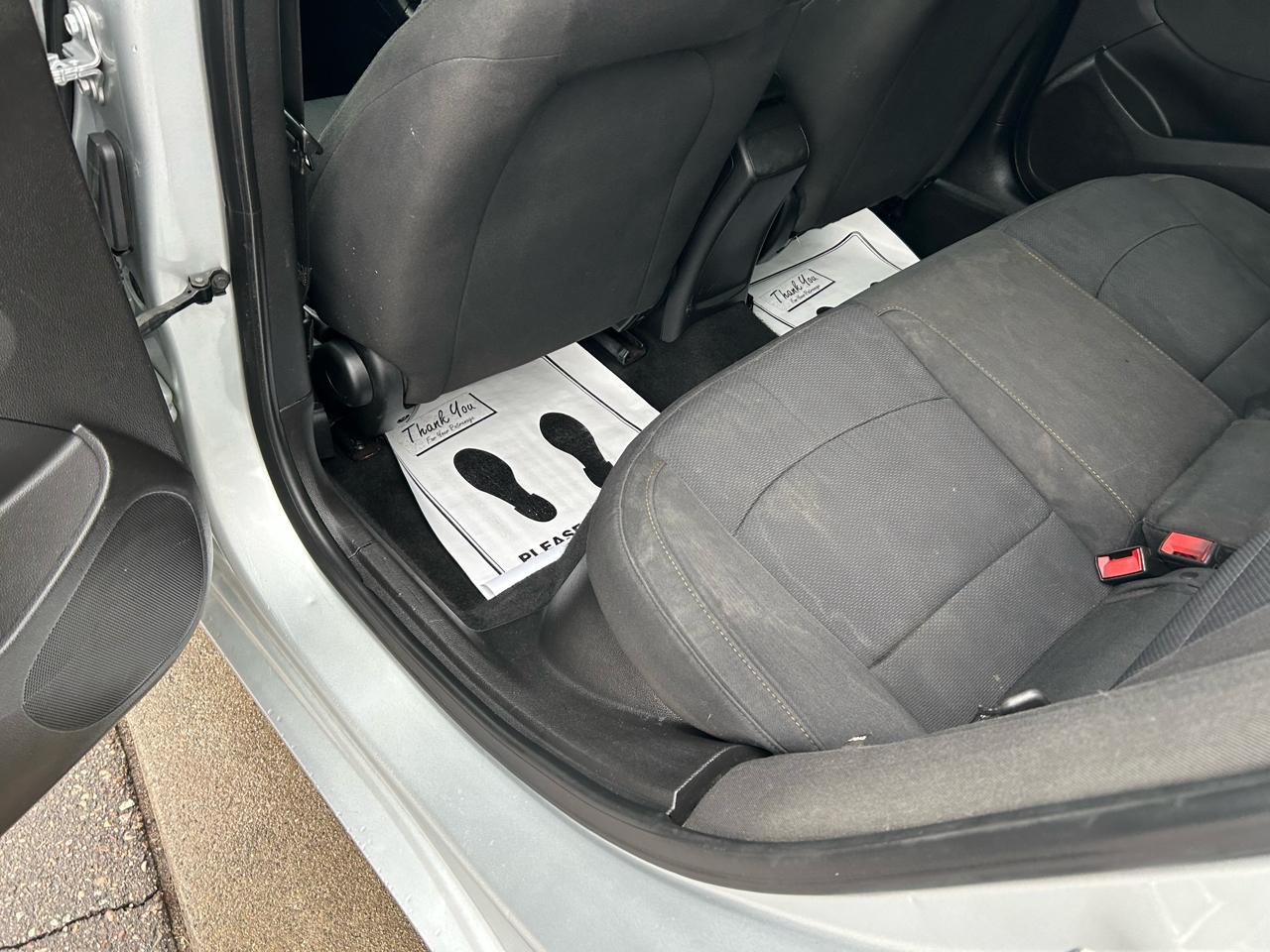 Chevrolet Cruze LS Auto 2018