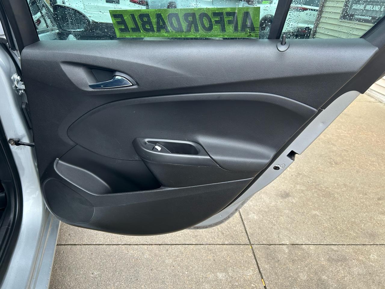 Chevrolet Cruze LS Auto 2018