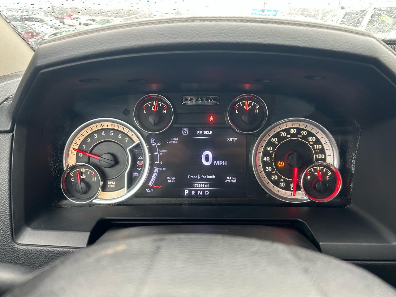 RAM 1500 Sport Quad Cab 4WD 2017