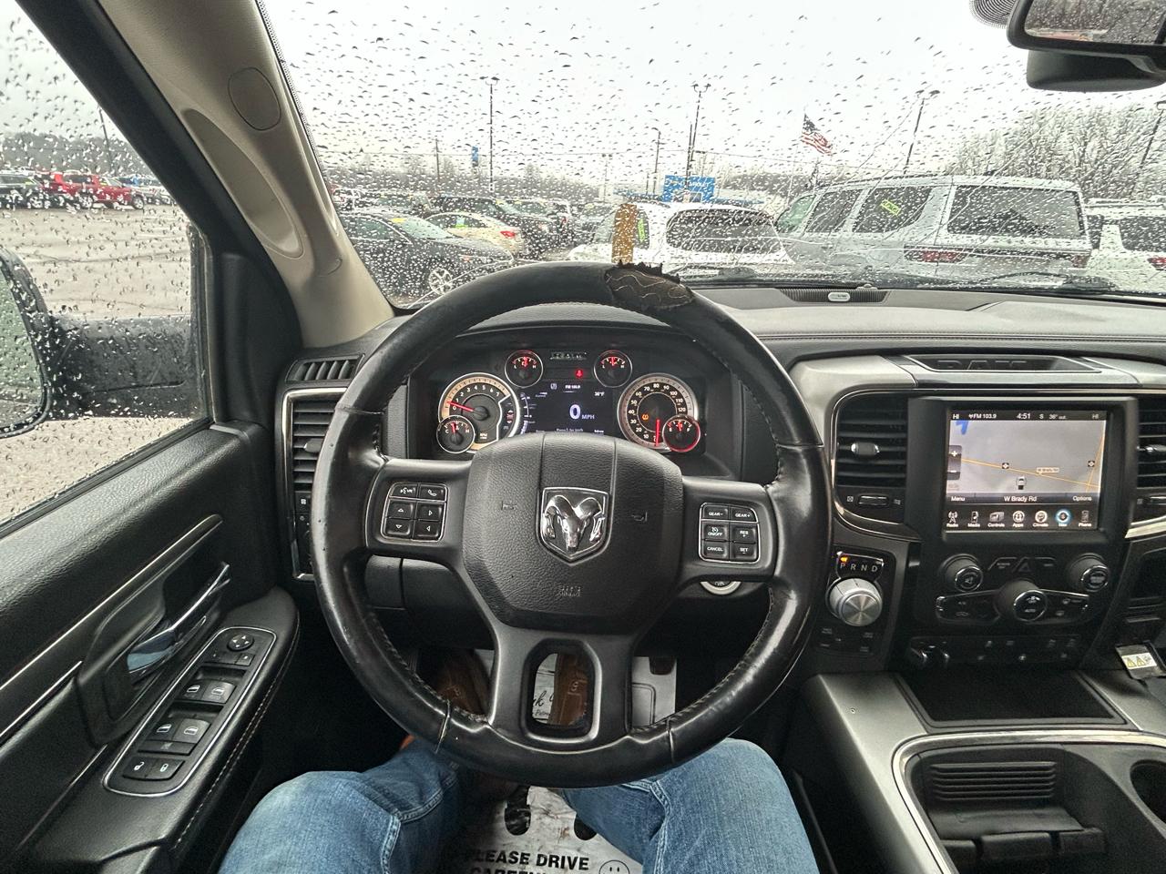 RAM 1500 Sport Quad Cab 4WD 2017