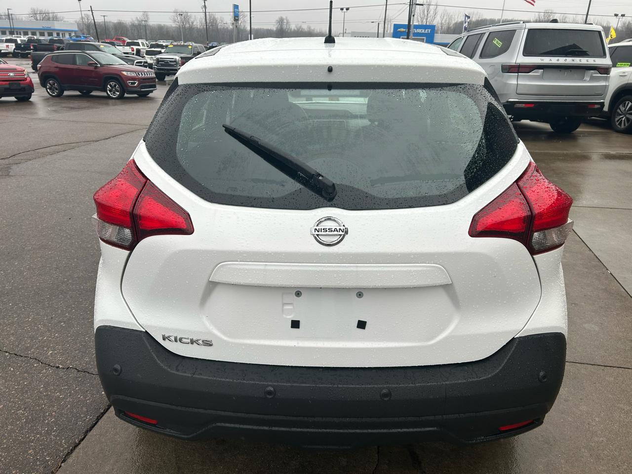 Nissan Kicks S 2020