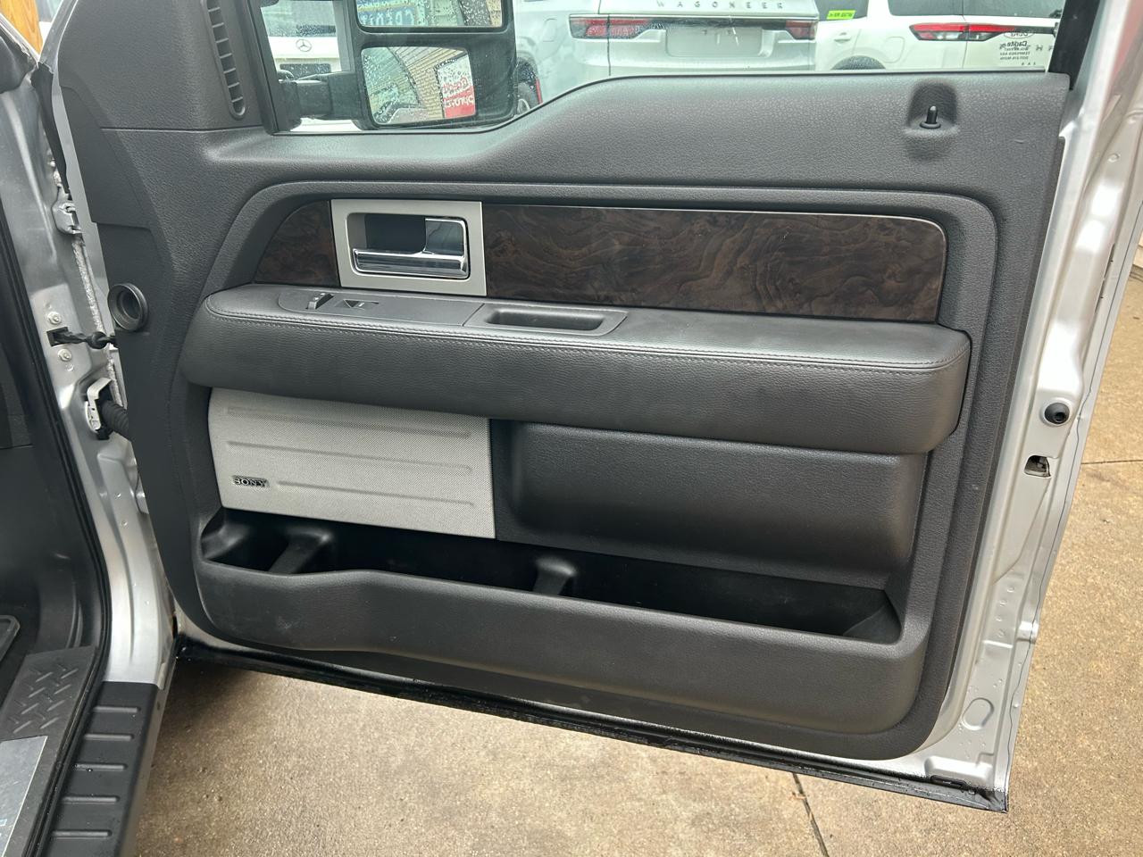 Ford F-150 4WD SuperCrew 157" Platinum 2013