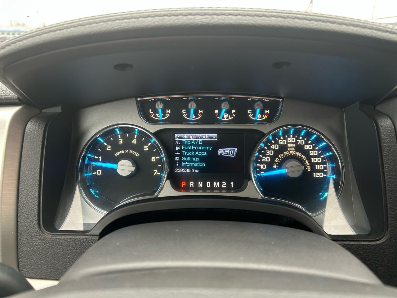 Ford F-150 4WD SuperCrew 157" Platinum 2013