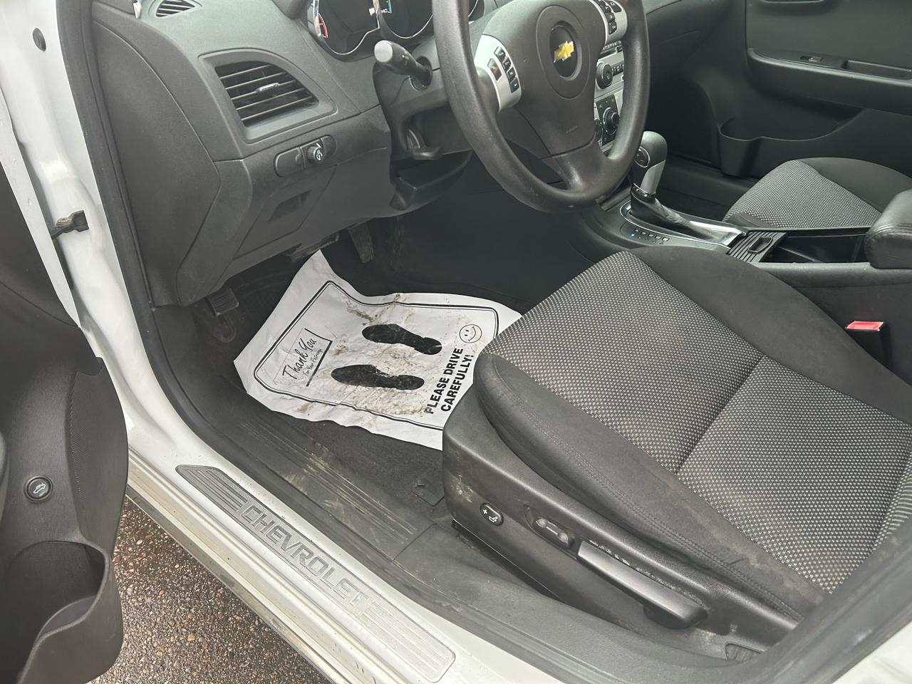 Chevrolet Malibu 1LT 2012