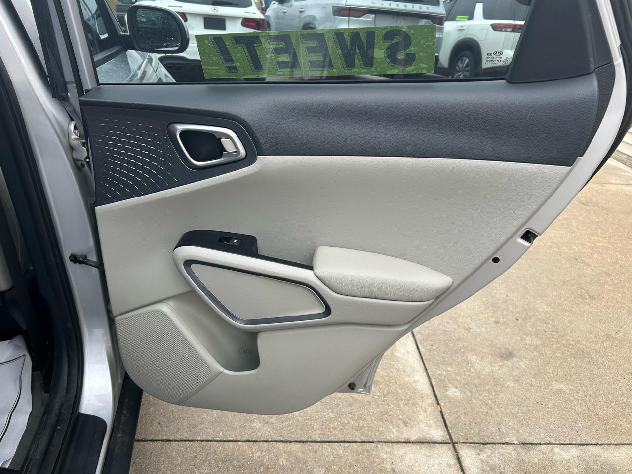 Kia Soul LX CVT 2020