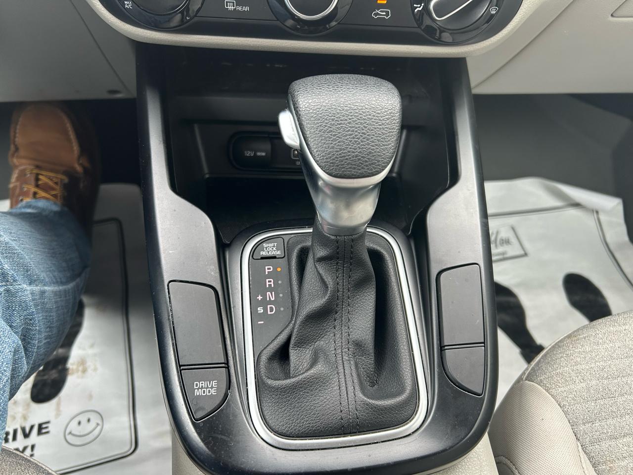 Kia Soul LX CVT 2020