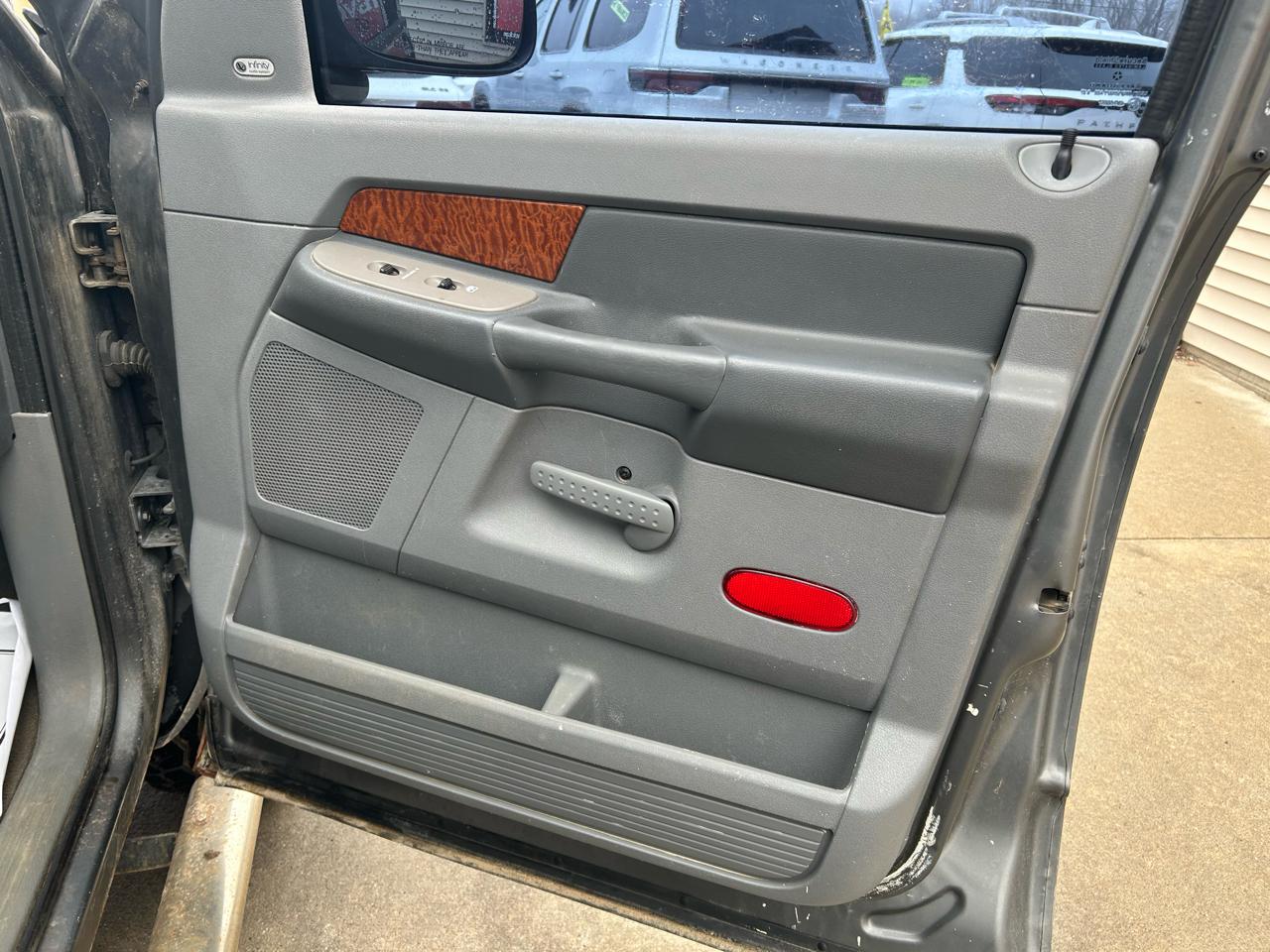 Dodge Ram 1500 TRX4 Off Road Quad Cab 4WD 2006