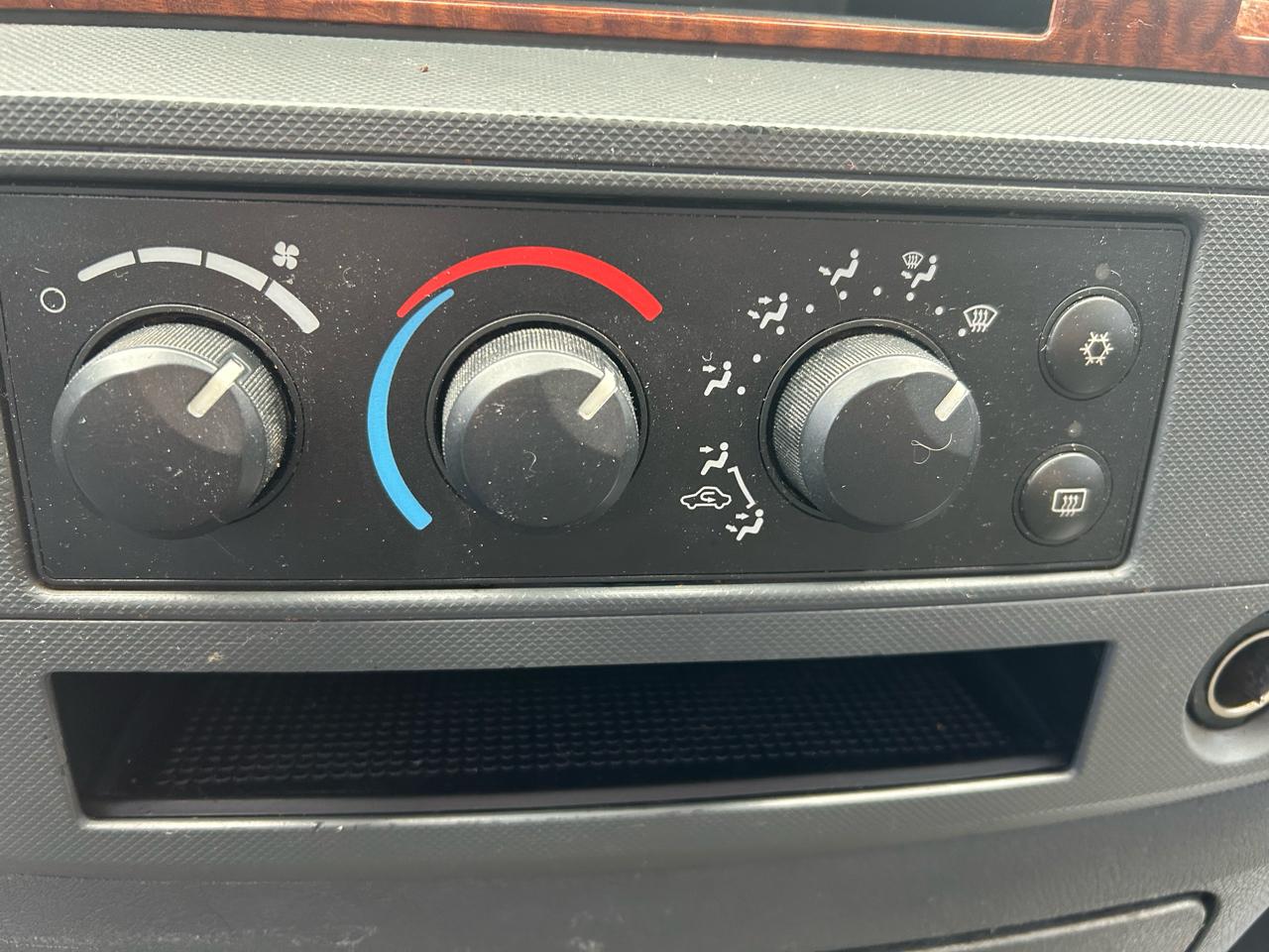 Dodge Ram 1500 TRX4 Off Road Quad Cab 4WD 2006