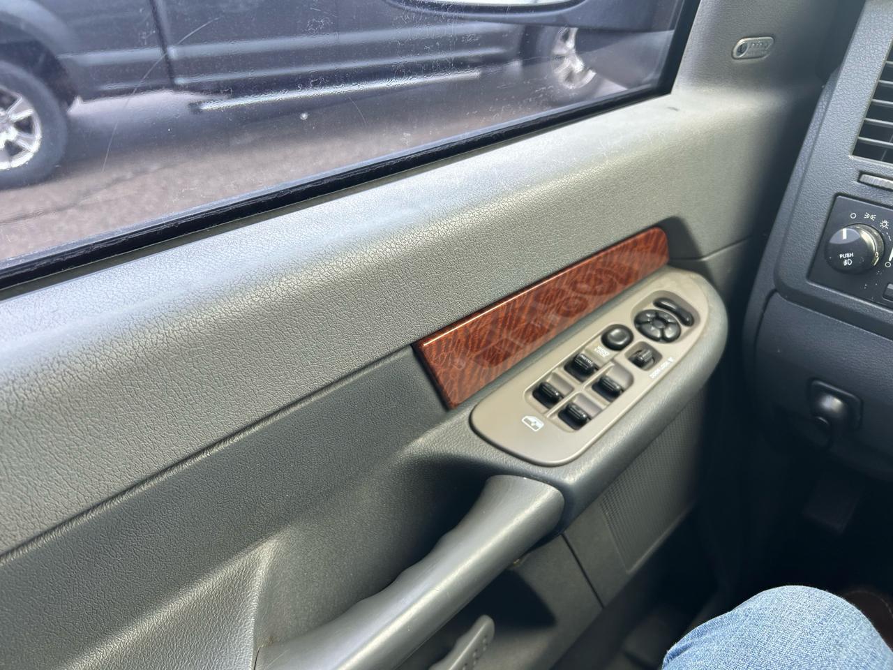 Dodge Ram 1500 TRX4 Off Road Quad Cab 4WD 2006