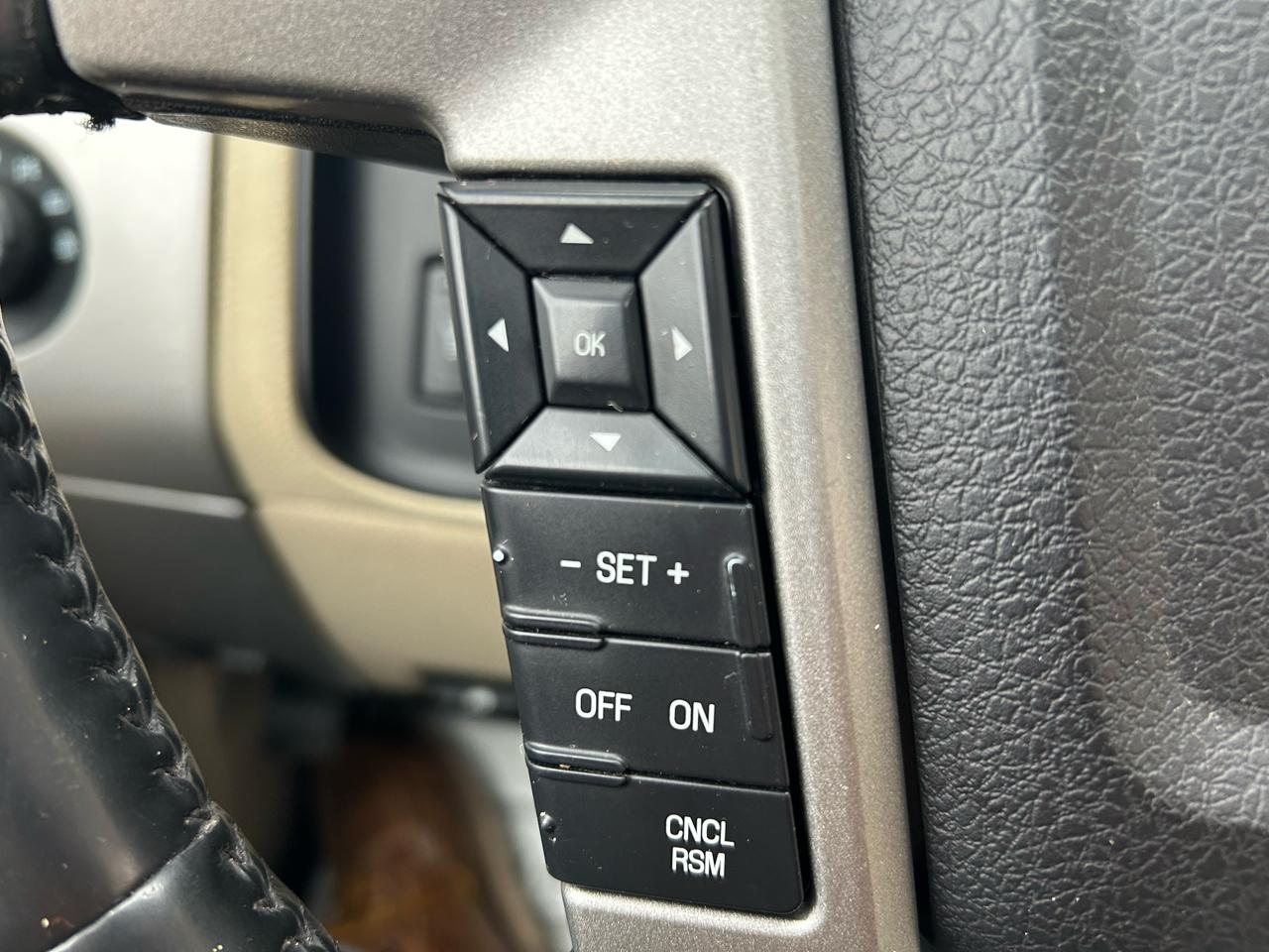 Ford Expedition Limited 4WD 2015