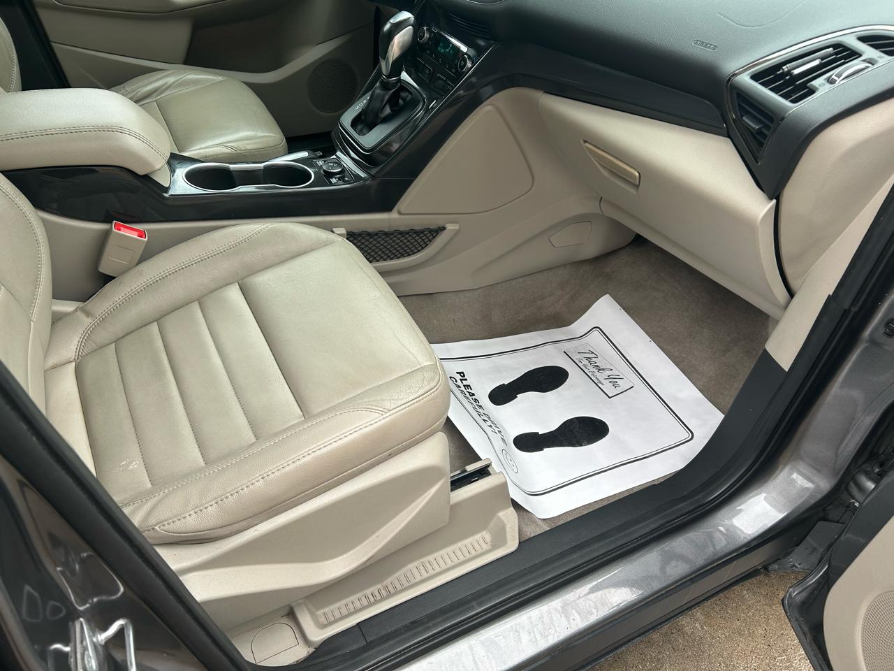 Ford Escape Titanium 4WD 2014