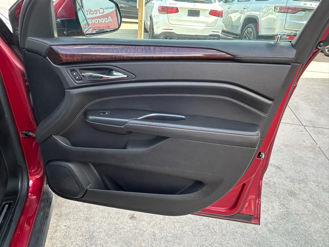 Cadillac SRX Luxury Collection 2013