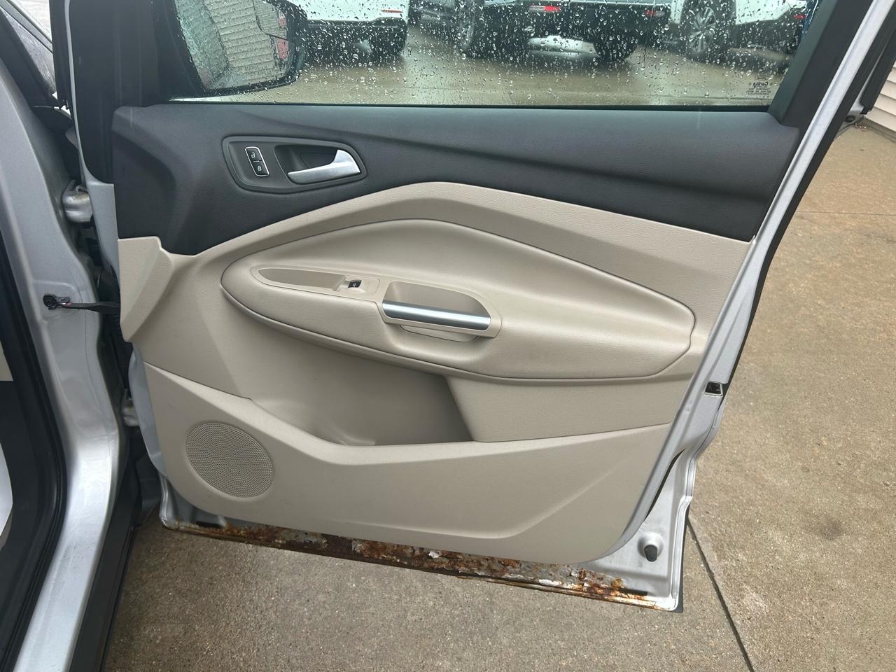 Ford Escape SE FWD 2014