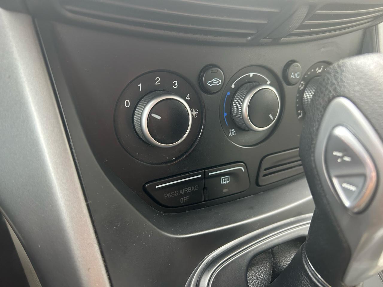 Ford Escape SE FWD 2014