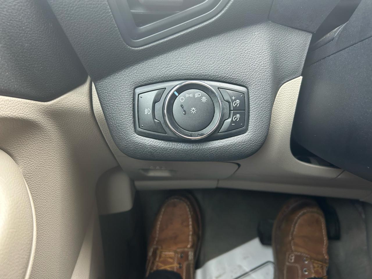 Ford Escape SE FWD 2014