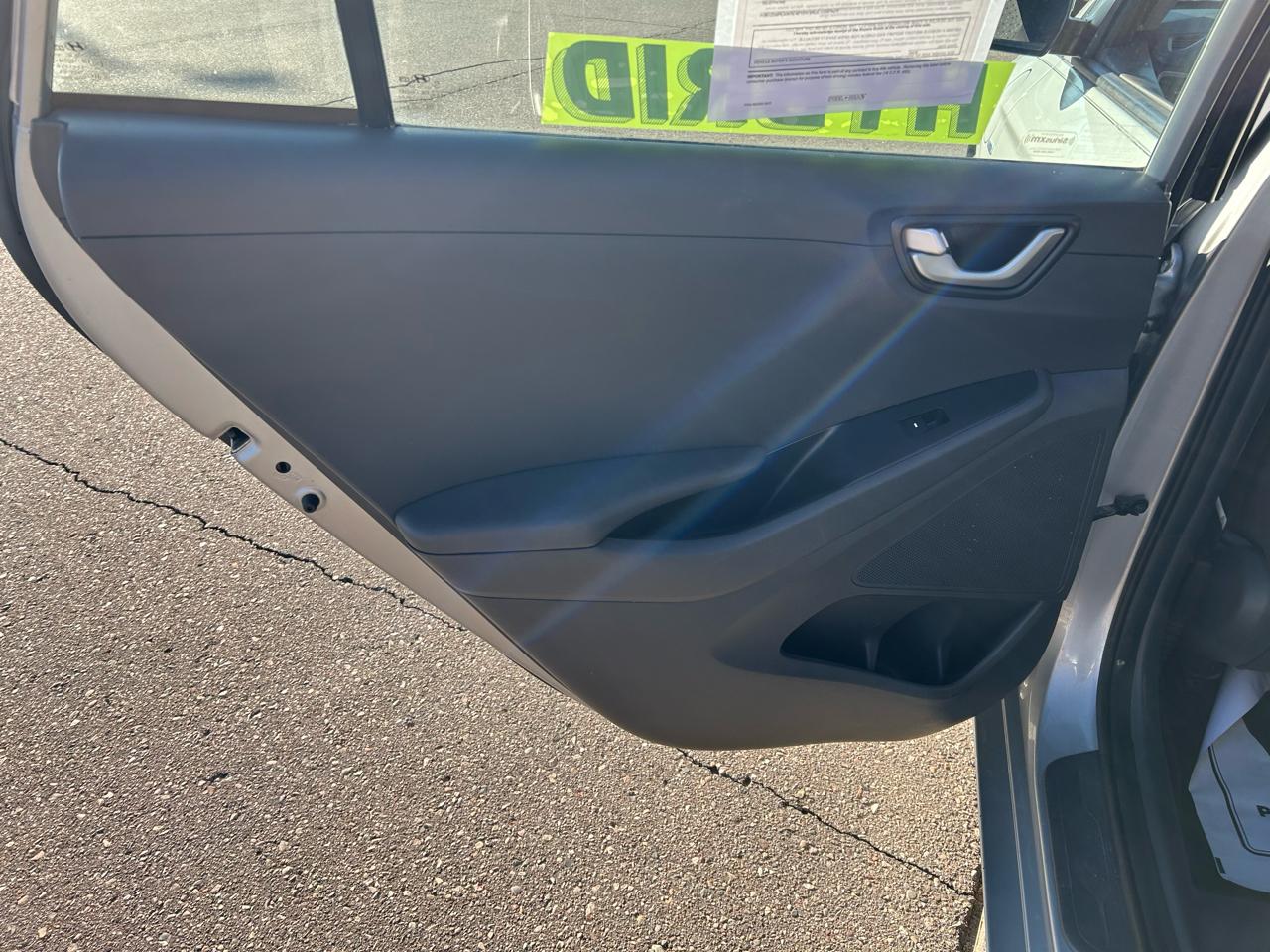 Hyundai Ioniq Plug-In Hybrid Base 2019